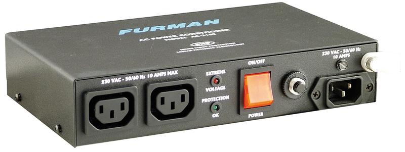 FURMAN AC 210 E DISTRIBUTORE CONDIZIONATORE DI RETE PORTATILE