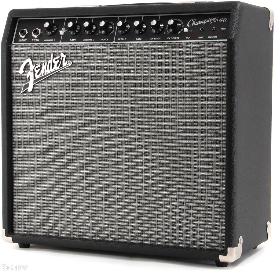 FENDER CHAMPION 40