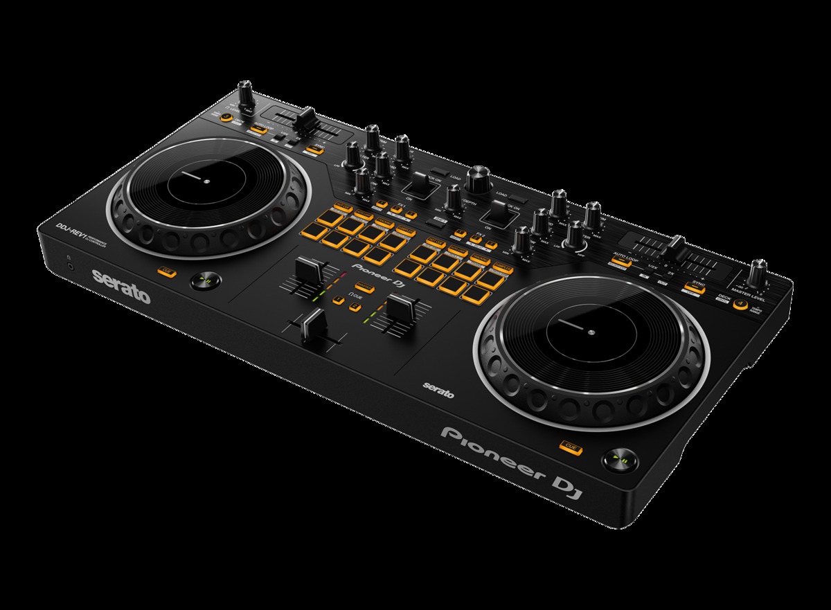 PIONEER DDJ RV1