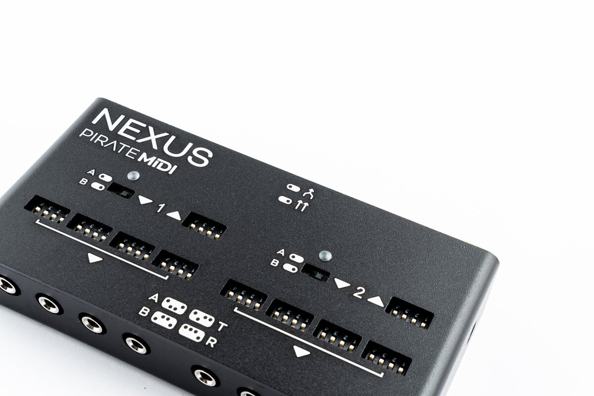 PIRATE MIDI NEXUS - MIDI HUB