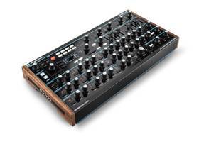 NOVATION PEAK